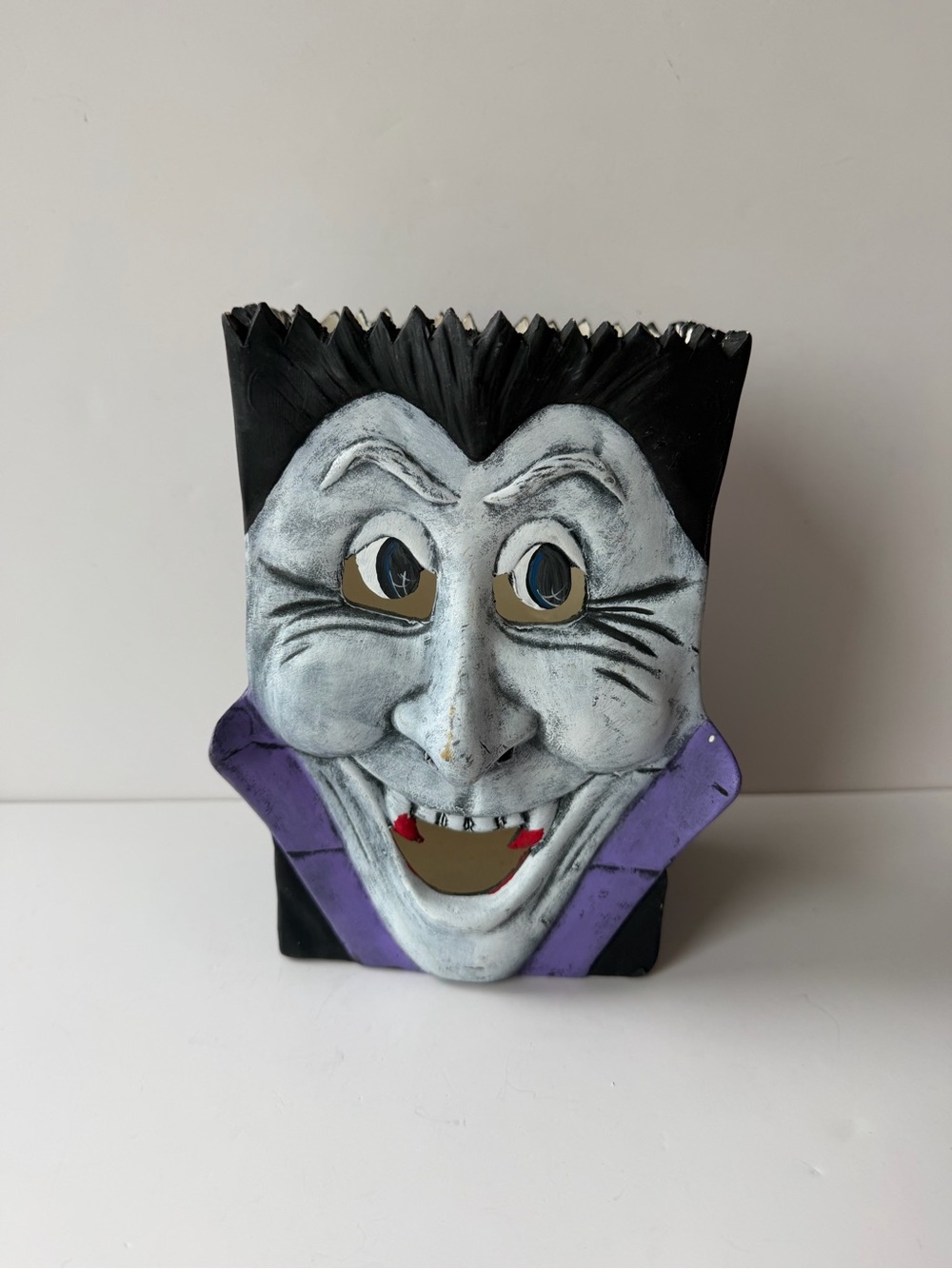 Ceramic Halloween Dracula Vampire Head Candy Dish Decor